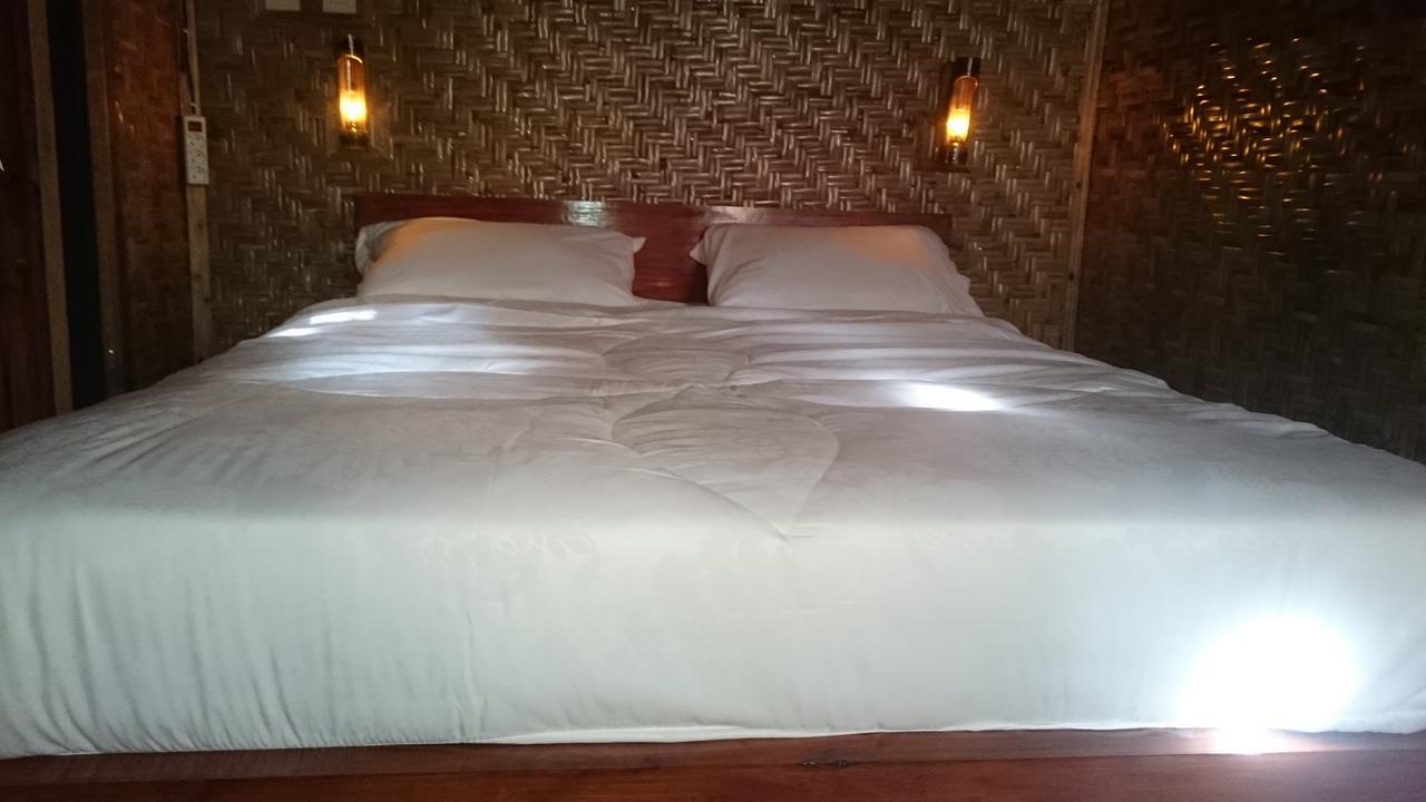 Aryasuta Bungalow Tetebatu Εξωτερικό φωτογραφία